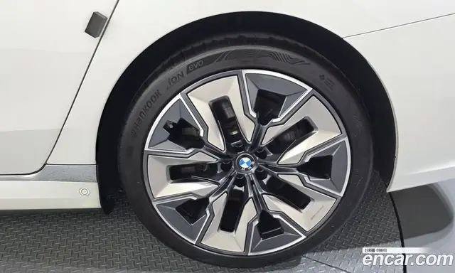 BMW 7 серия 2023 3.0 автомат (гидро), миниатюра 7 BMW 7 серия 2023 3.0 автомат (гидро), миниатюра 7