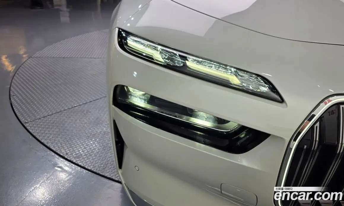 BMW 7 серия 2023 3.0 автомат (гидро), фото 8 BMW 7 серия 2023 3.0 автомат (гидро), фото 8