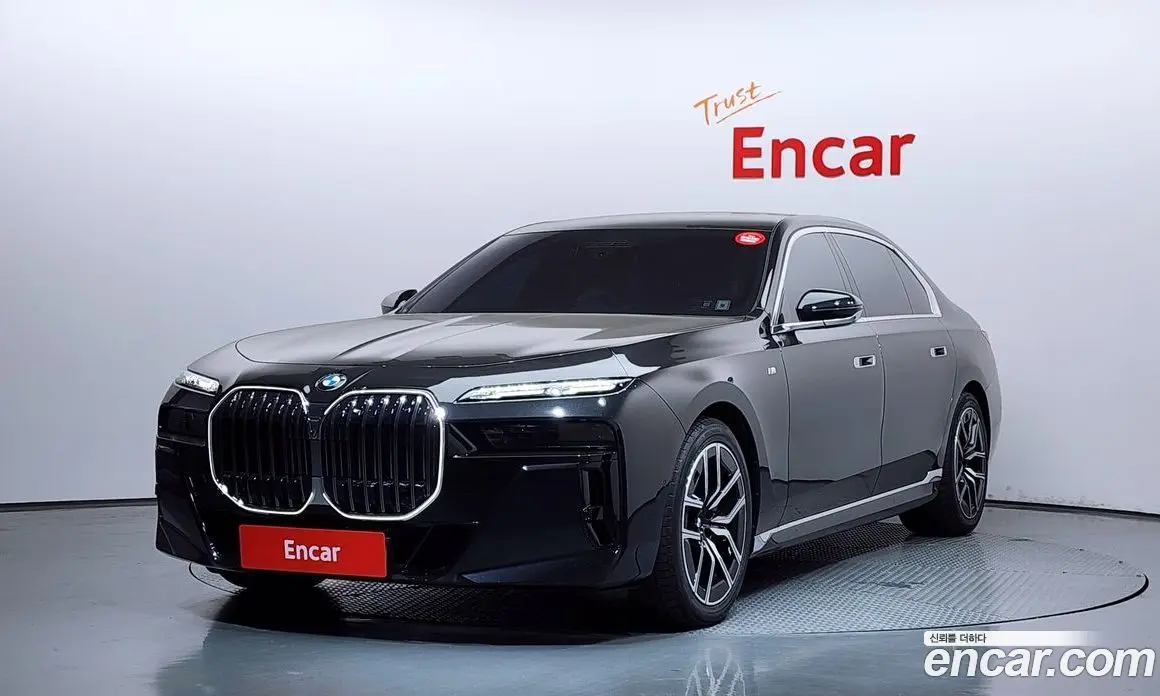 BMW 7 серия 2025 3.0 автомат (гидро), фото 1 BMW 7 серия 2025 3.0 автомат (гидро), фото 1