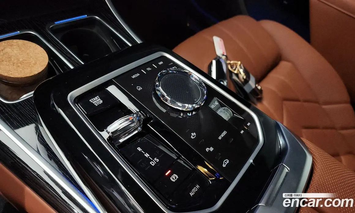 BMW 7 серия 2025 3.0 автомат (гидро), фото 12 BMW 7 серия 2025 3.0 автомат (гидро), фото 12