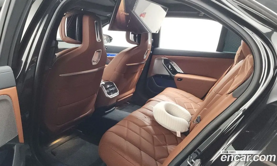BMW 7 серия 2025 3.0 автомат (гидро), фото 17 BMW 7 серия 2025 3.0 автомат (гидро), фото 17