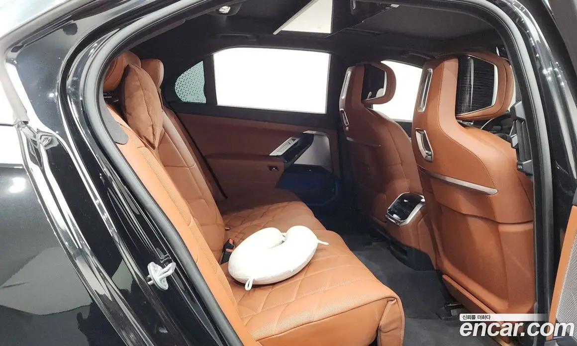 BMW 7 серия 2025 3.0 автомат (гидро), фото 18 BMW 7 серия 2025 3.0 автомат (гидро), фото 18
