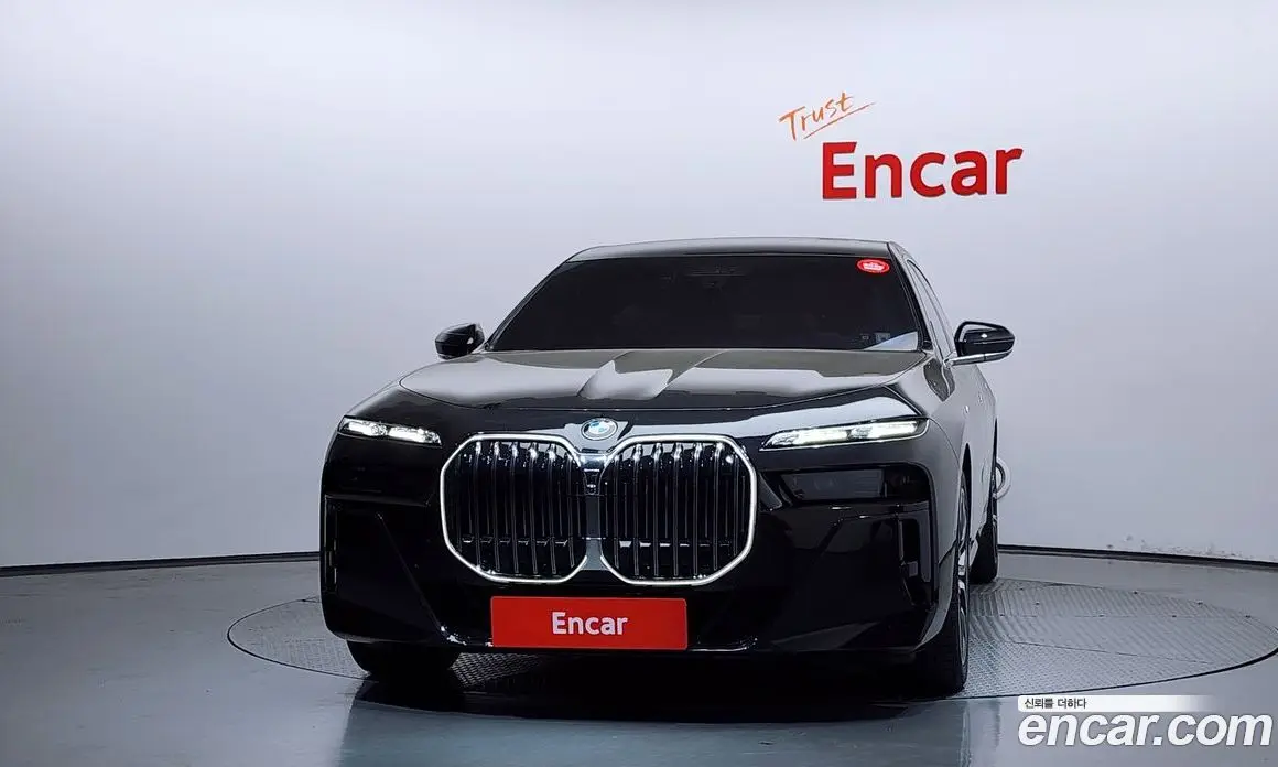 BMW 7 серия 2025 3.0 автомат (гидро), фото 3 BMW 7 серия 2025 3.0 автомат (гидро), фото 3