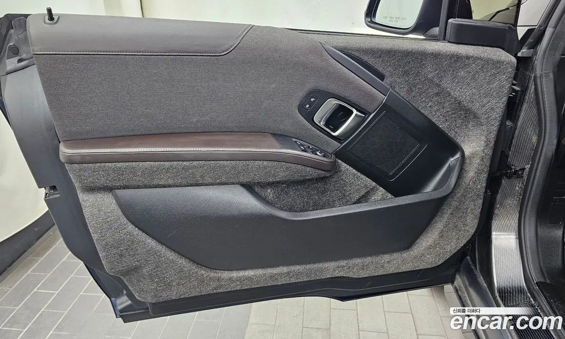 BMW i3 2018 автомат (гидро), фото 14