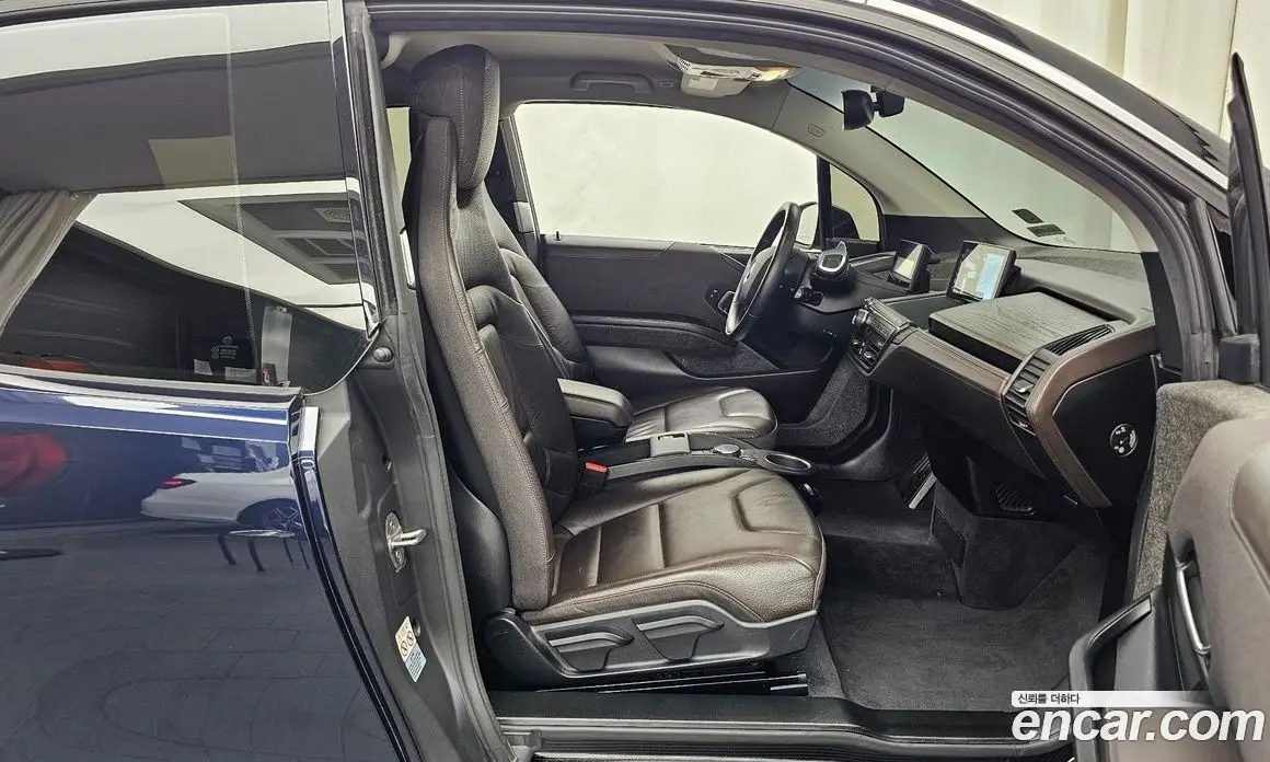 BMW i3 2018 автомат (гидро), фото 17