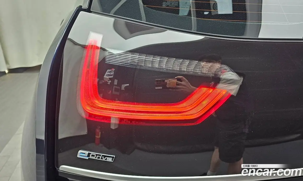 BMW i3 2018 автомат (гидро), фото 9