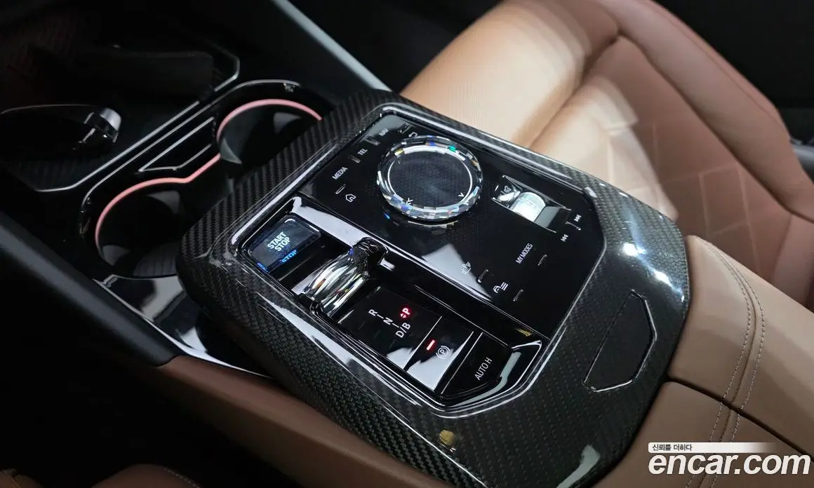 BMW i5 2023 0.2 автомат (гидро), фото 12