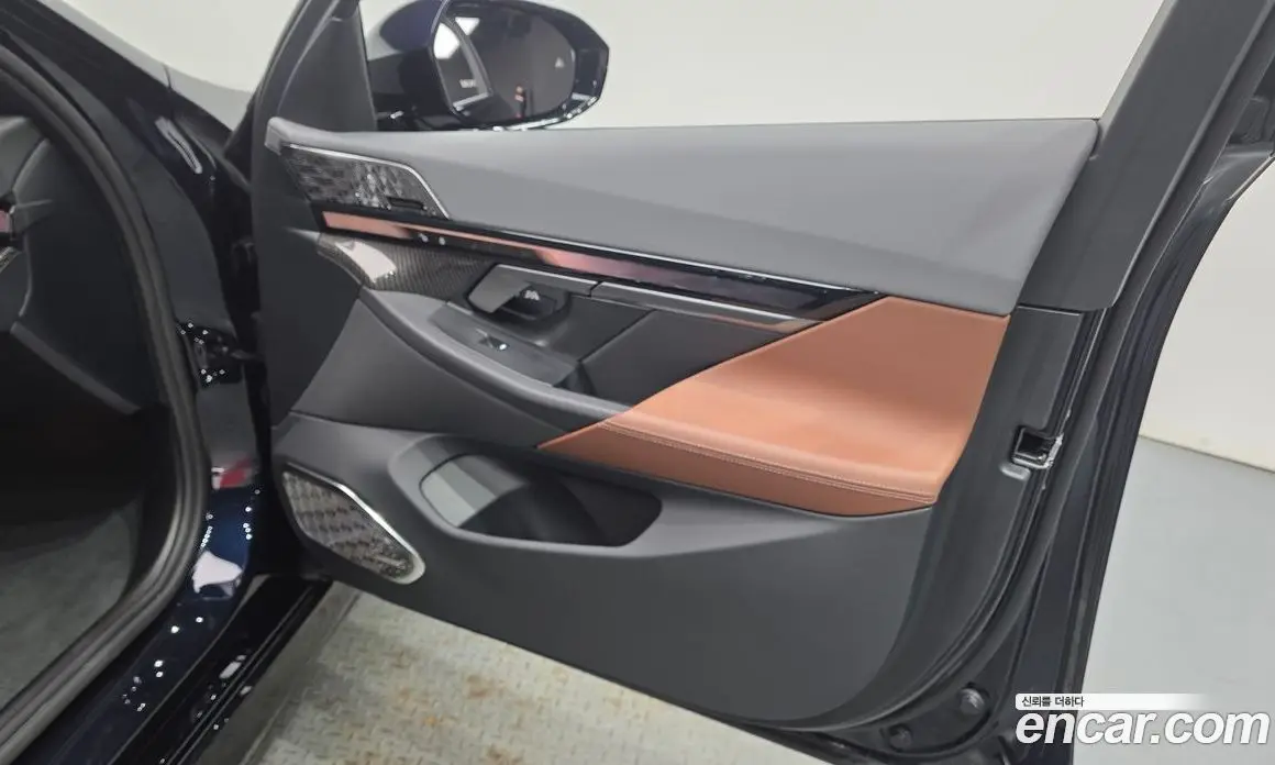 BMW i5 2023 0.2 автомат (гидро), фото 14
