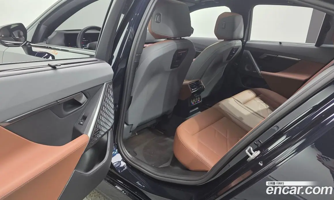 BMW i5 2023 0.2 автомат (гидро), фото 18