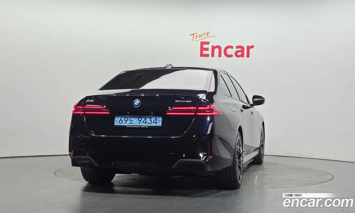 BMW i5 2023 0.2 автомат (гидро), фото 4