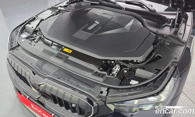BMW i5 2023 0.2 автомат (гидро), миниатюра 6