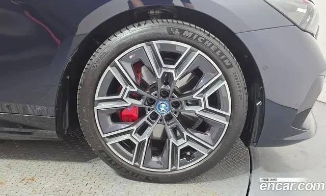 BMW i5 2023 0.2 автомат (гидро), миниатюра 7