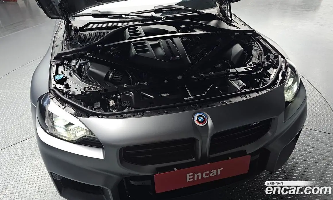 BMW M2 2024 3.0 автомат (гидро), фото 6 BMW M2 2024 3.0 автомат (гидро), фото 6