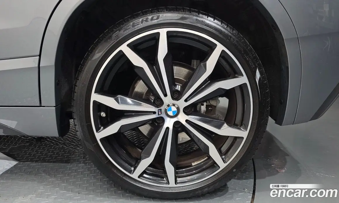 BMW X2 2023 2.0 автомат (гидро), фото 7 BMW X2 2023 2.0 автомат (гидро), фото 7