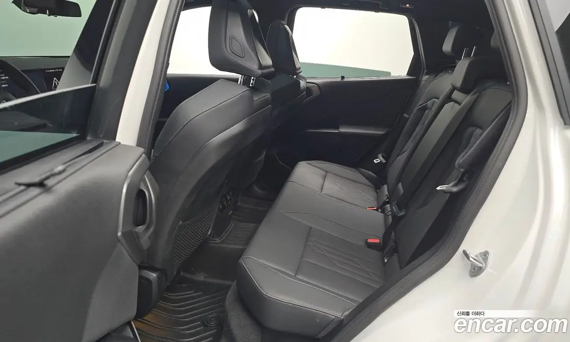 BMW X3 2025 2.0 автомат (гидро), фото 17