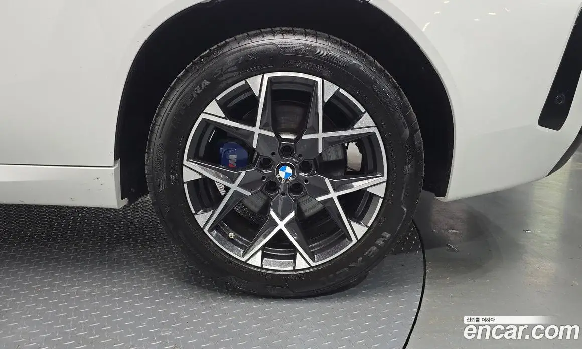 BMW X3 2025 2.0 автомат (гидро), фото 6