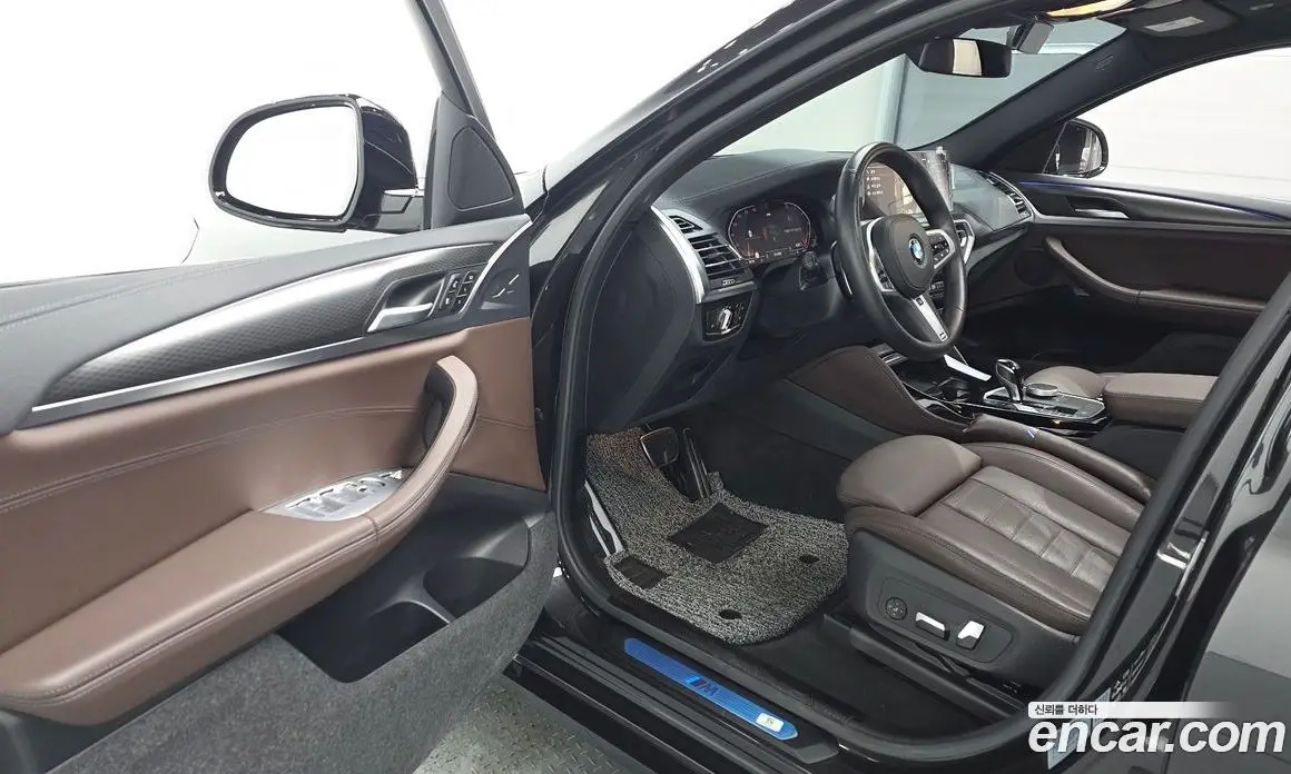 BMW X4 2023 2.0 автомат (гидро), фото 13