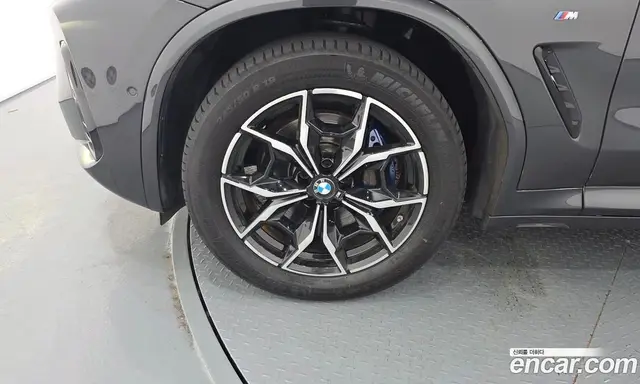 BMW X4 2023 2.0 автомат (гидро), миниатюра 5