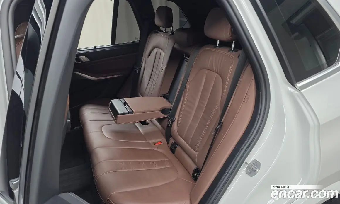 BMW X5 2022 3.0 автомат (гидро), фото 18