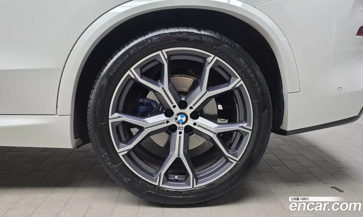 BMW X5 2022 3.0 автомат (гидро), фото 7