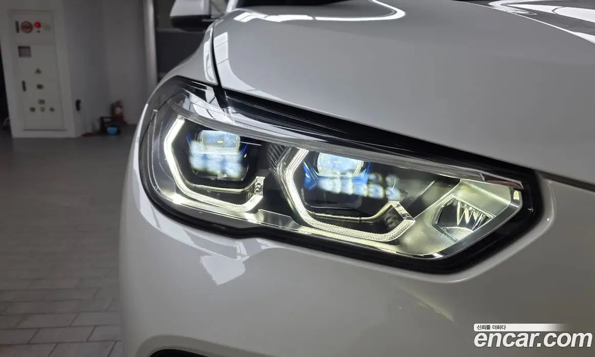 BMW X5 2022 3.0 автомат (гидро), фото 8