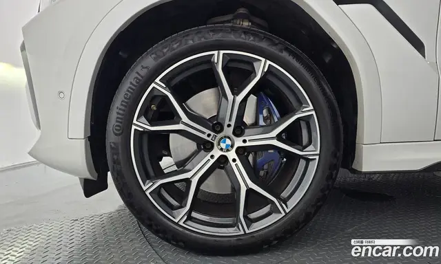 BMW X6 2021 3.0 автомат (гидро), миниатюра 5