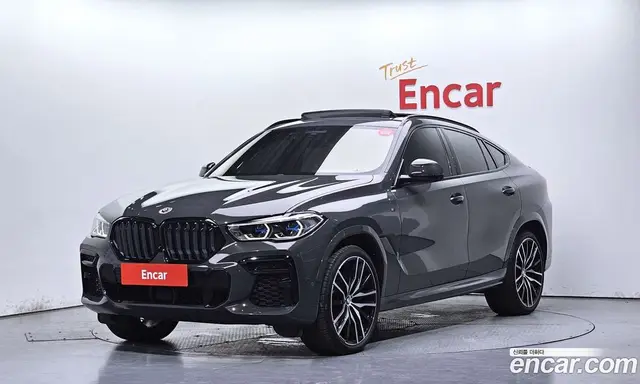 BMW X6, 2022, 82 574 км