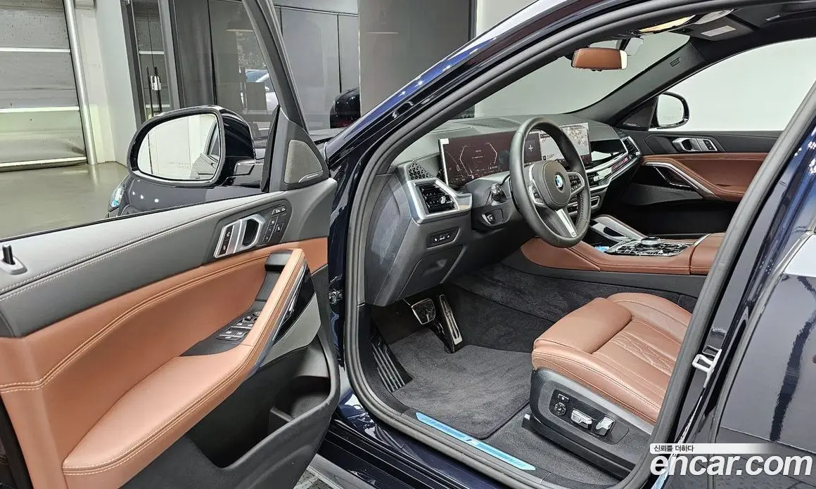 BMW X6 2025 3.0 автомат (гидро), фото 13