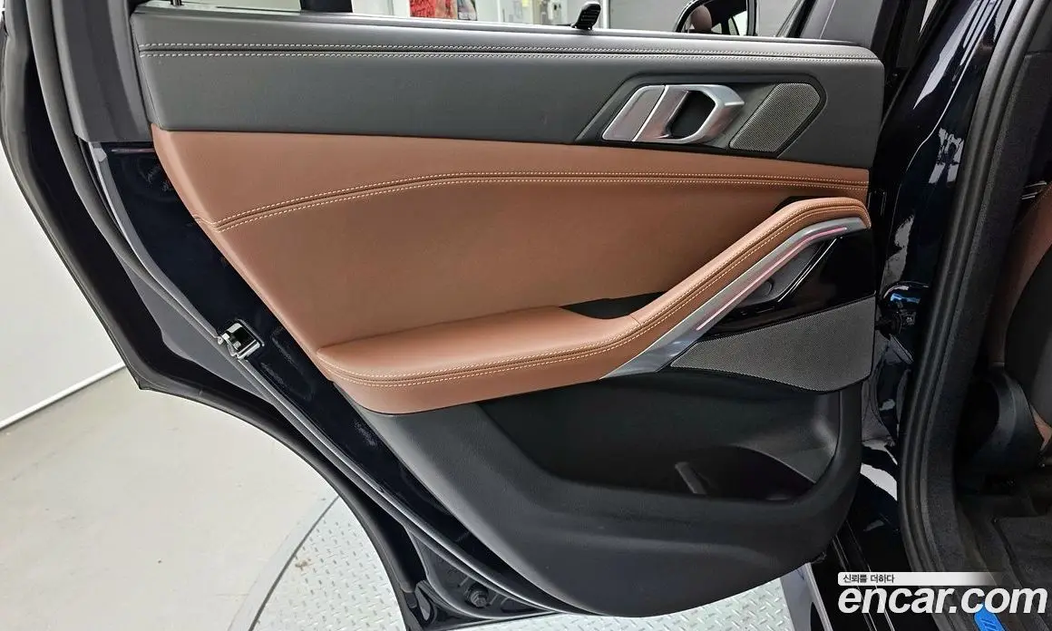 BMW X6 2025 3.0 автомат (гидро), фото 15