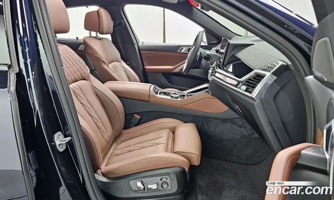 BMW X6 2025 3.0 автомат (гидро), фото 17