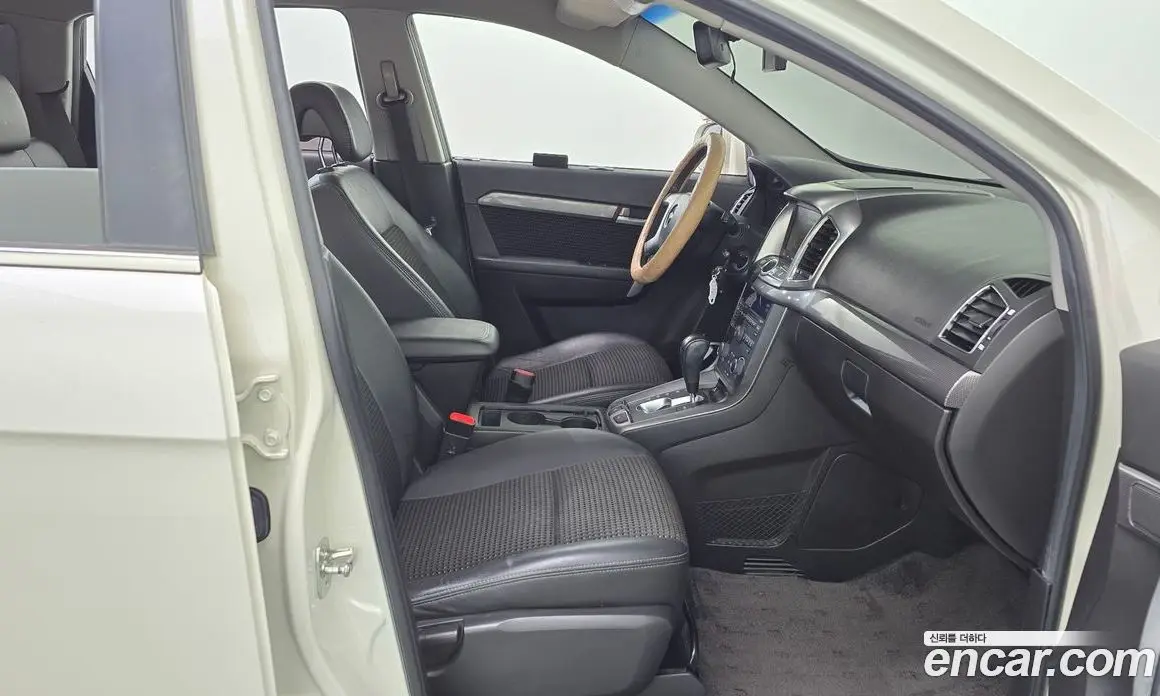 Chevrolet Captiva 2012 2.0 автомат (гидро), фото 16 Chevrolet Captiva 2012 2.0 автомат (гидро), фото 16