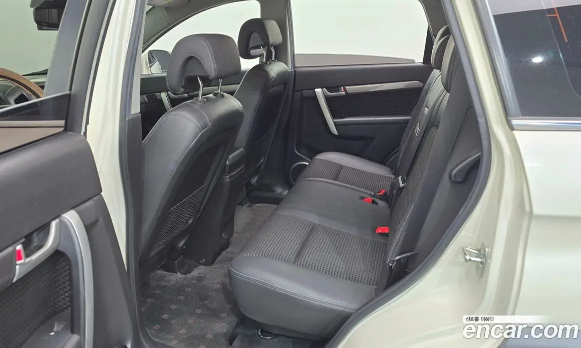 Chevrolet Captiva 2012 2.0 автомат (гидро), фото 17 Chevrolet Captiva 2012 2.0 автомат (гидро), фото 17