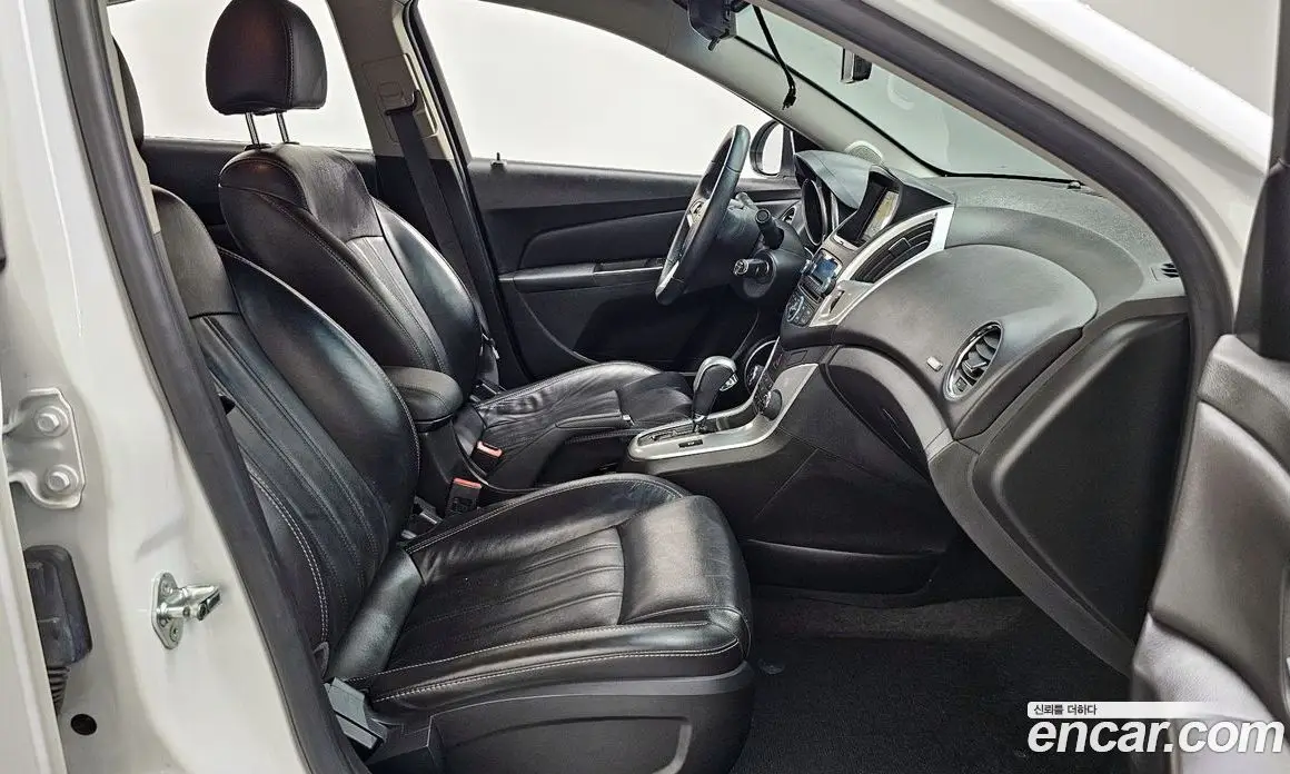 Chevrolet Cruze 2014 1.4 автомат (гидро), фото 17 Chevrolet Cruze 2014 1.4 автомат (гидро), фото 17