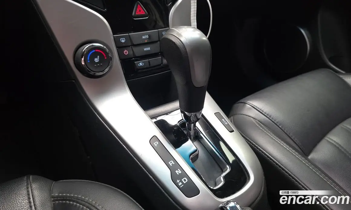 Chevrolet Cruze 2015 1.4 автомат (гидро), фото 9 Chevrolet Cruze 2015 1.4 автомат (гидро), фото 9