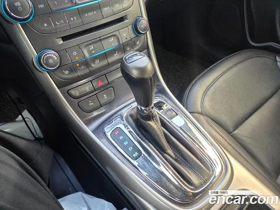 Chevrolet Malibu 2015 2.0 автомат (гидро), фото 12