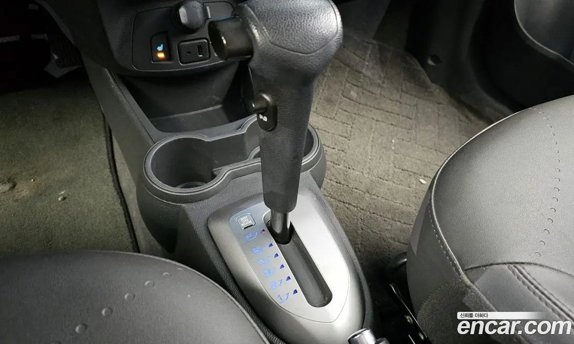 Chevrolet Spark 2014 1.0 автомат (гидро), фото 9 Chevrolet Spark 2014 1.0 автомат (гидро), фото 9