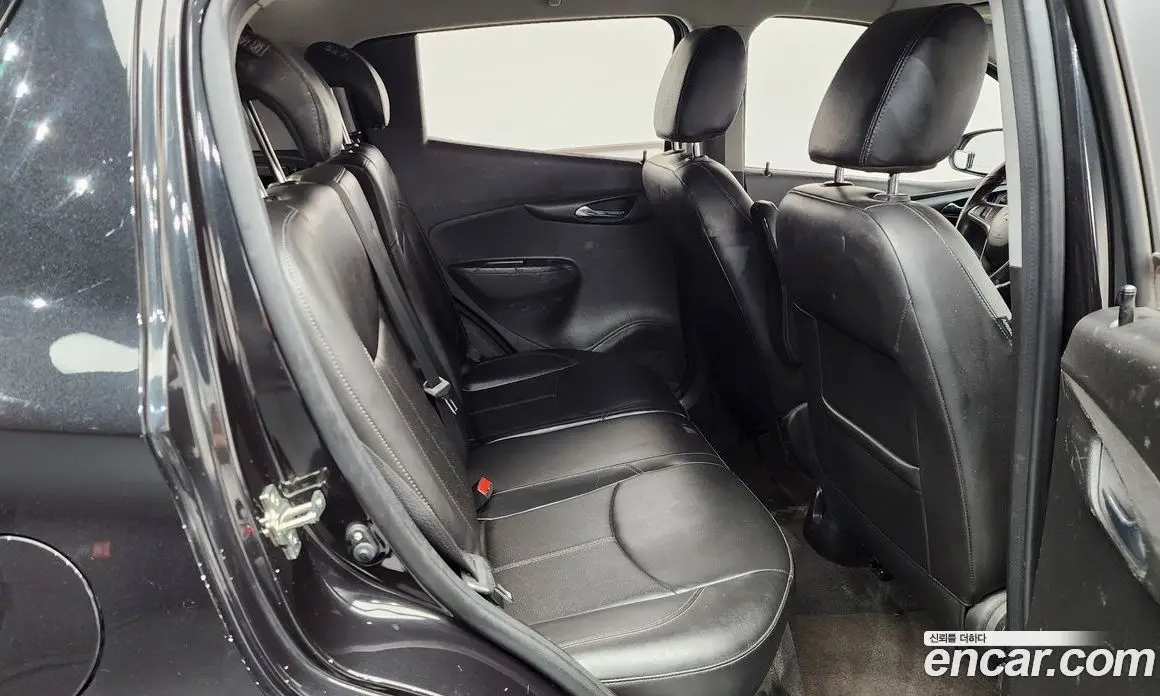 Chevrolet Spark 2016 1.0 автомат (гидро), фото 17