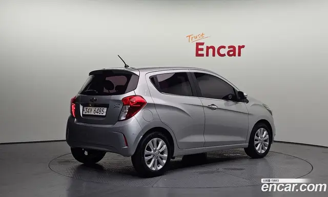 Chevrolet Spark 2018 1.0 автомат (гидро), миниатюра 2
