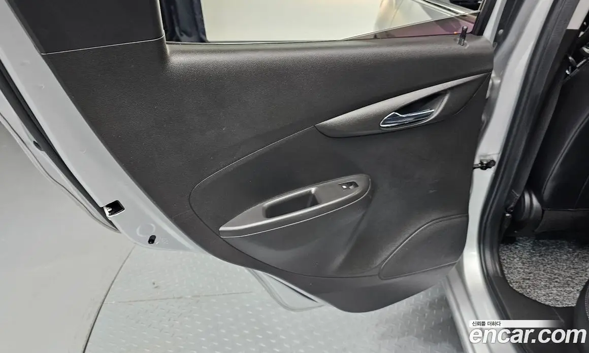 Chevrolet Spark 2018 1.0 автомат (гидро), фото 15