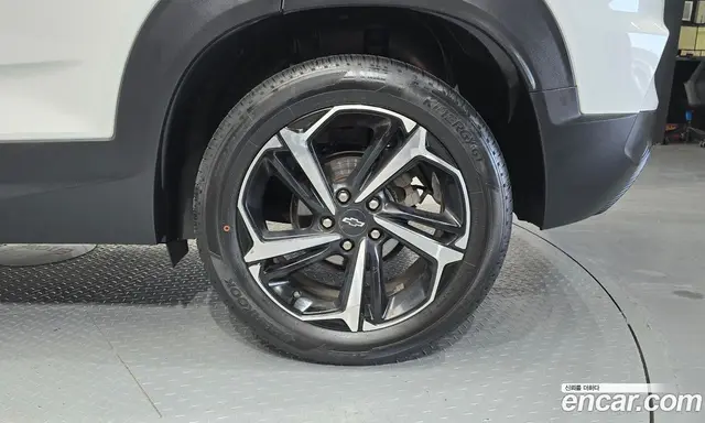 Chevrolet TrailBlazer 2020 1.3 автомат (гидро), миниатюра 7