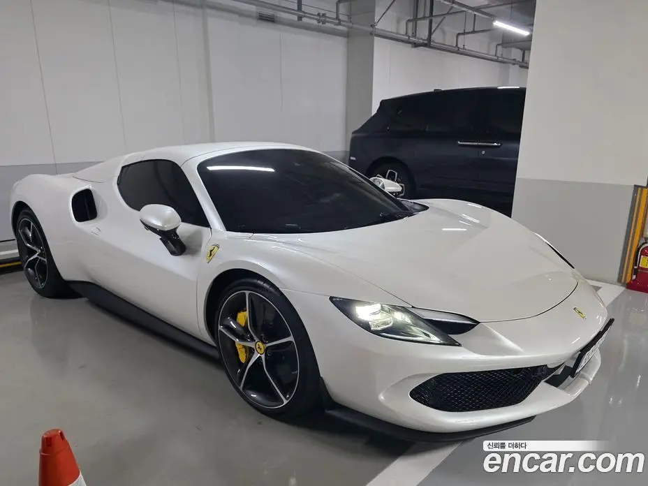 Ferrari 296 2024 3.0 автомат (гидро), фото 13 Ferrari 296 2024 3.0 автомат (гидро), фото 13