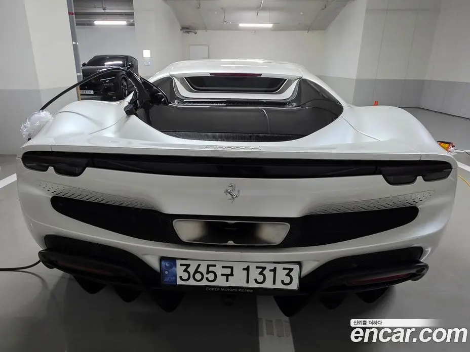 Ferrari 296 2024 3.0 автомат (гидро), фото 4 Ferrari 296 2024 3.0 автомат (гидро), фото 4