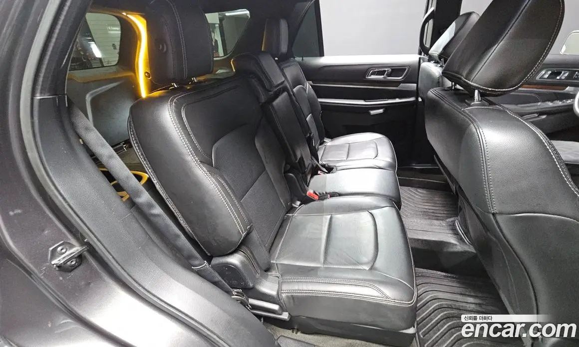 Ford Explorer 2018 2.3 автомат (гидро), фото 12