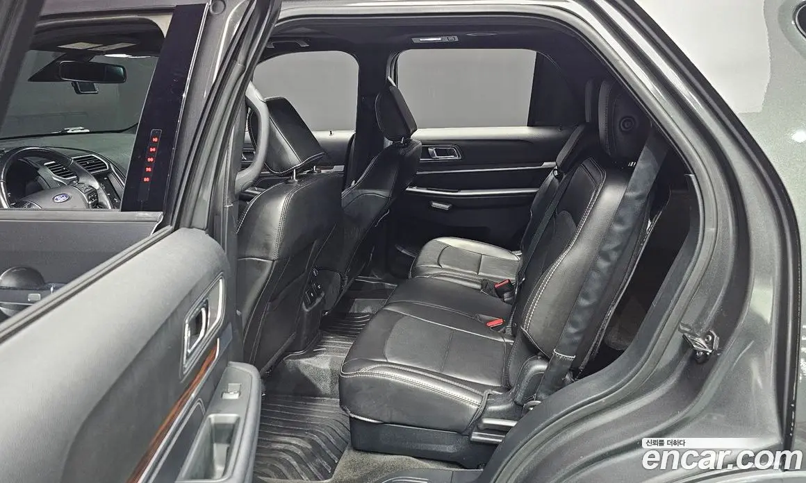 Ford Explorer 2018 2.3 автомат (гидро), фото 13