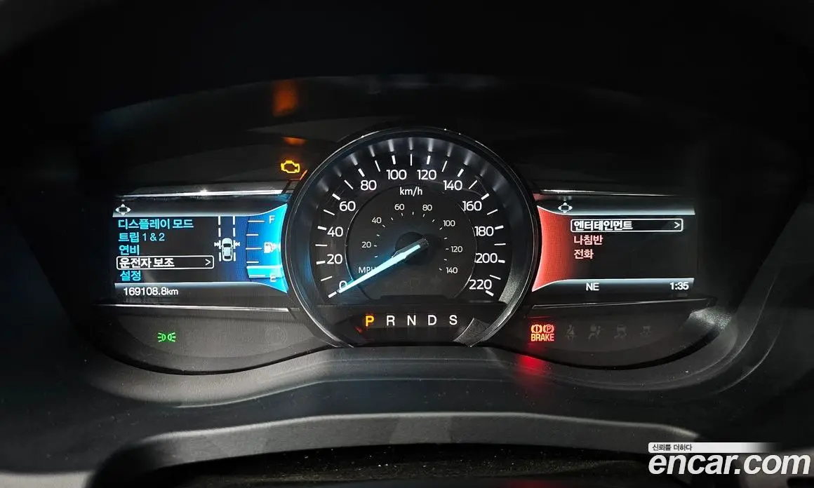 Ford Explorer 2018 2.3 автомат (гидро), фото 8