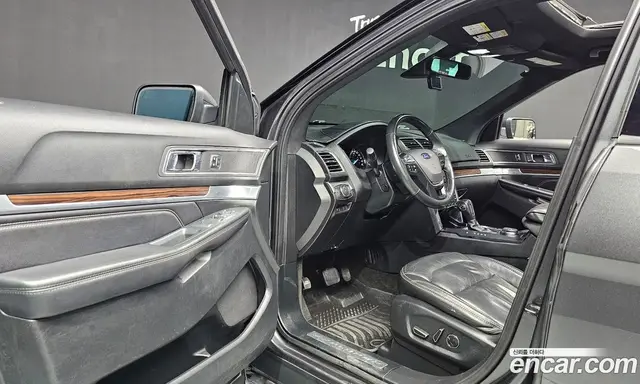 Ford Explorer 2018 2.3 автомат (гидро), миниатюра 10