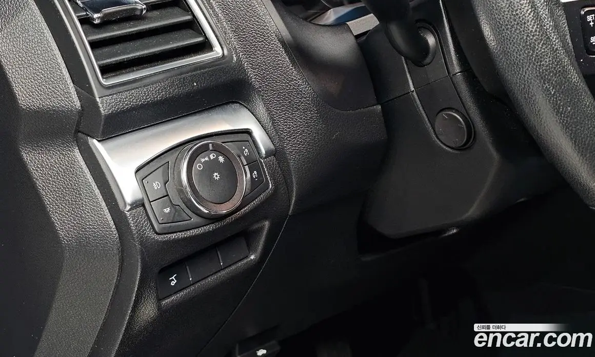 Ford Explorer 2019 2.3 автомат (гидро), фото 17 Ford Explorer 2019 2.3 автомат (гидро), фото 17