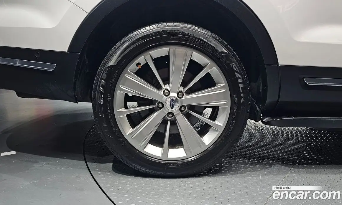 Ford Explorer 2019 2.3 автомат (гидро), фото 5 Ford Explorer 2019 2.3 автомат (гидро), фото 5