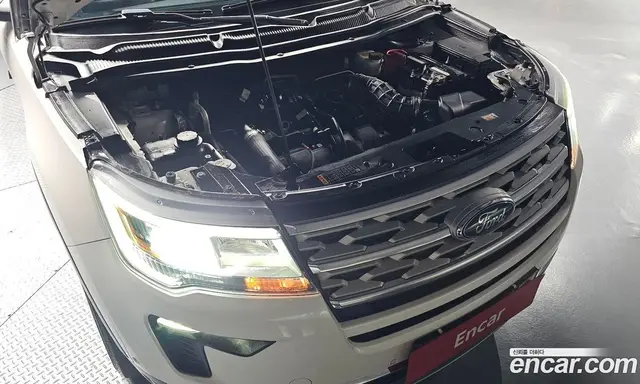 Ford Explorer 2019 2.3 автомат (гидро), миниатюра 6 Ford Explorer 2019 2.3 автомат (гидро), миниатюра 6