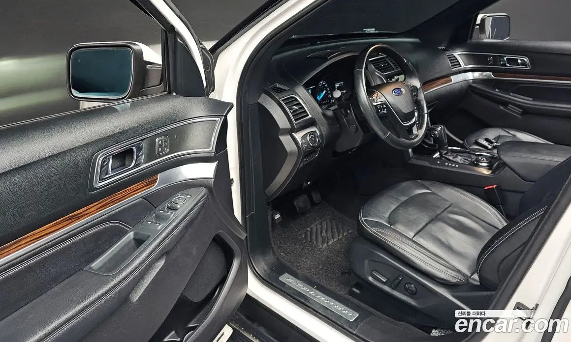 Ford Explorer 2019 2.3 автомат (гидро), фото 10 Ford Explorer 2019 2.3 автомат (гидро), фото 10